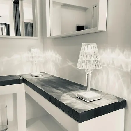 Des Pins Lägenhet *